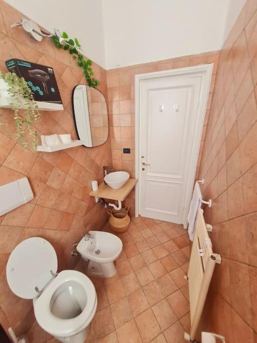 La Casa Di Pepe - Appartamento Centrale Luminoso Genova Kültér fotó